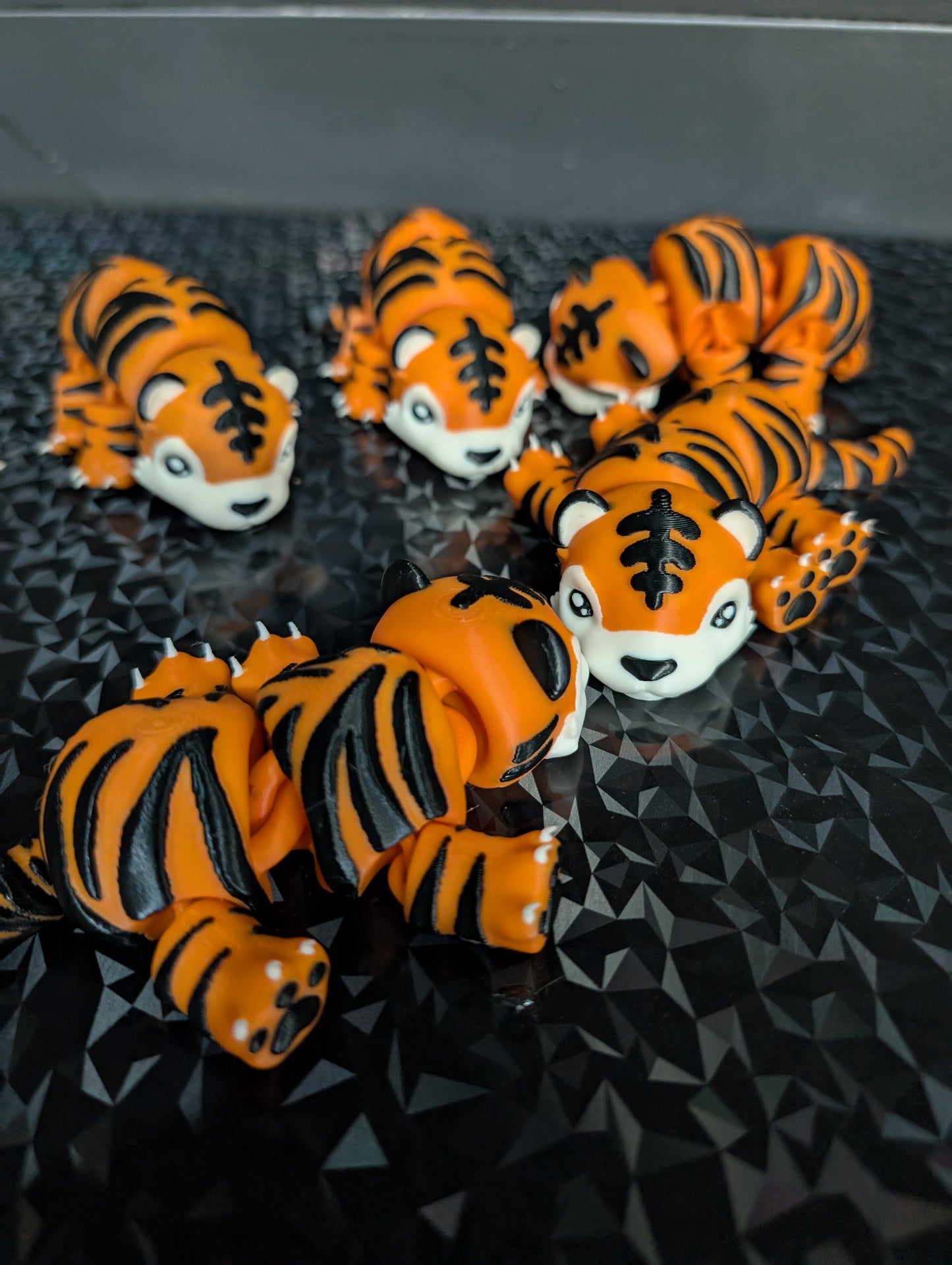 6" Articulated Tiger
